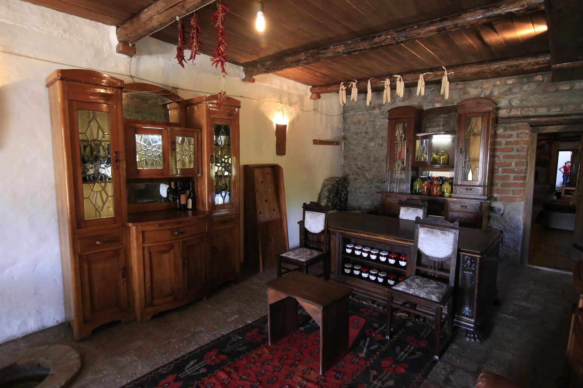 Chateau Bruale Tkhilistskaro Εξωτερικό φωτογραφία