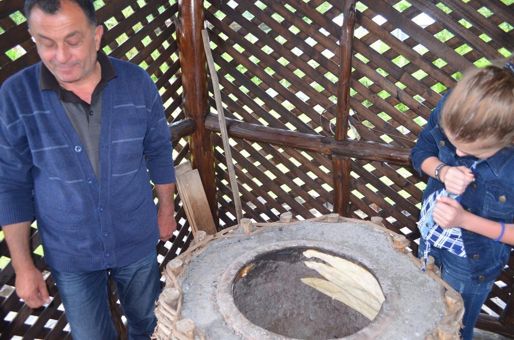 Chateau Bruale Tkhilistskaro Εξωτερικό φωτογραφία